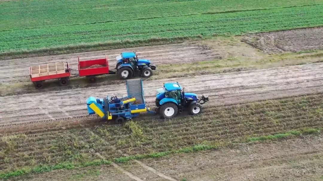 Agricultural machines in the field