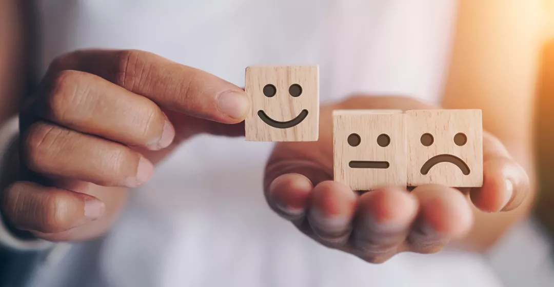 Smileys on wooden cubes