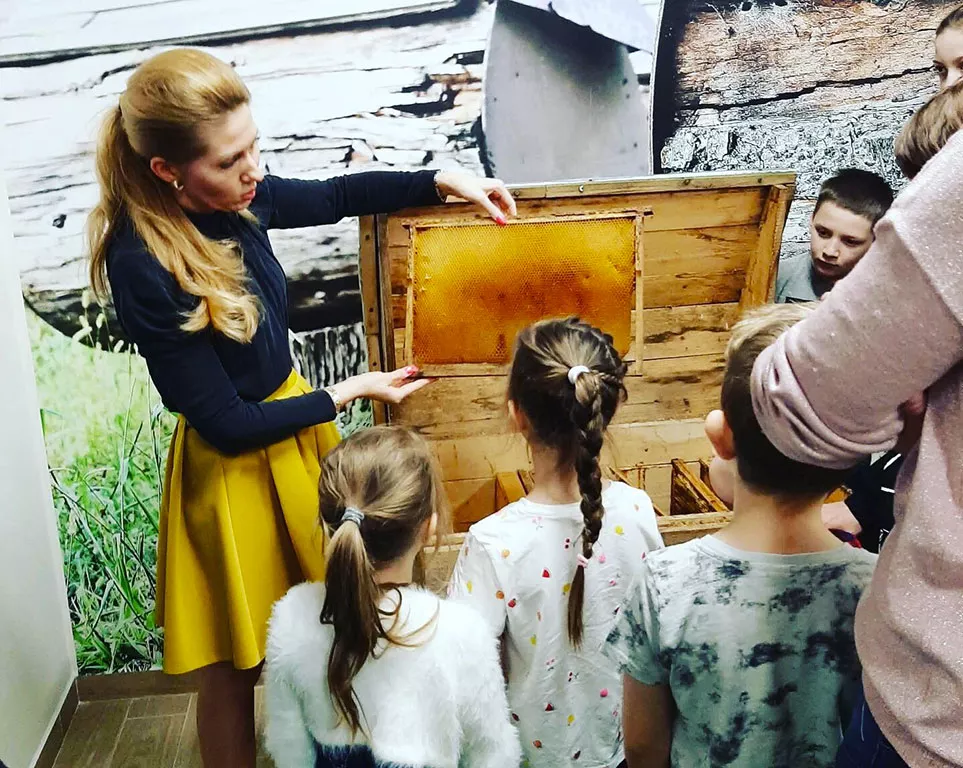 malgorzata pucer delivering workshop