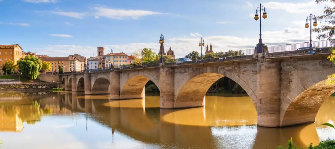 Puente de Piedra (Stone bridge) in Logrono