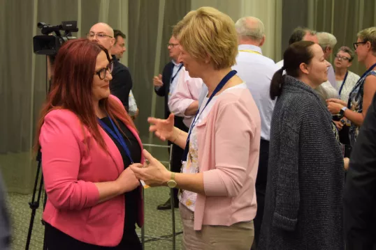 AKIS Seminar participants networking