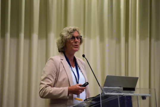 AKIS Seminar speaker