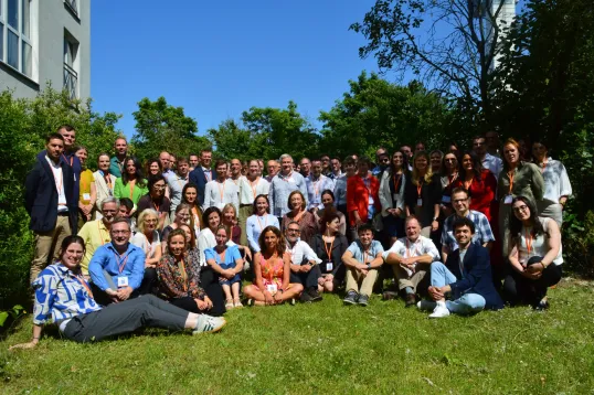 Group picture of participants to the workshop